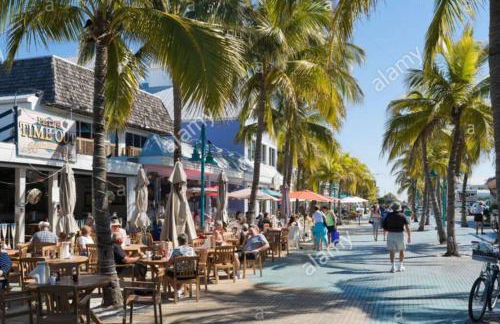 Luxury Beach Condo Located On The Bay In A Tropical Oasis!!! - Foto 47