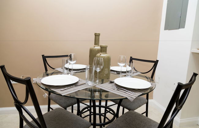 Executive Suites at The Bromptons - Photo 5