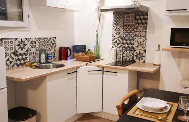 Beau Studio proche de la gare de train - Foto 9