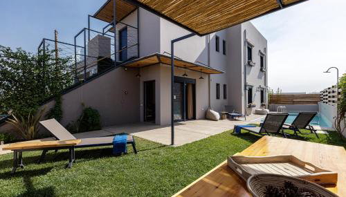Iron Villas - Villa Idaia & Villa Rea - Foto 4, Garden, sunbed, Garden view