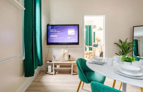 6-Guest Jersey City Haven: Location-Comfort-Vibes - Foto 16