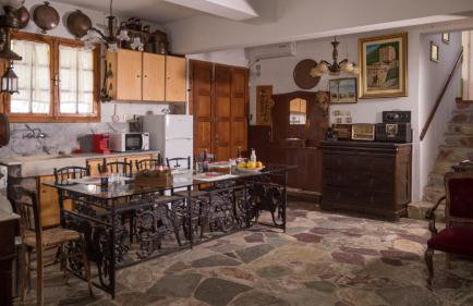 Kitries Home - Photo 13