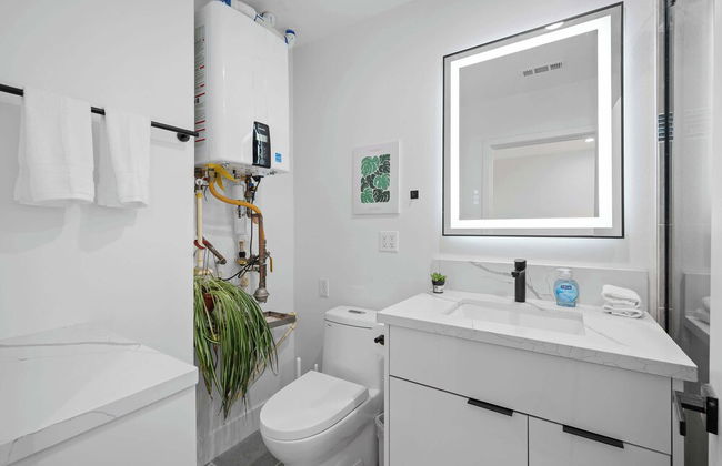 Not Affected by the Fire/modern 5BR Home With Full Amenities & Parking #2 - Foto 41