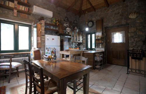 Stone house with panoramic view - Foto 9