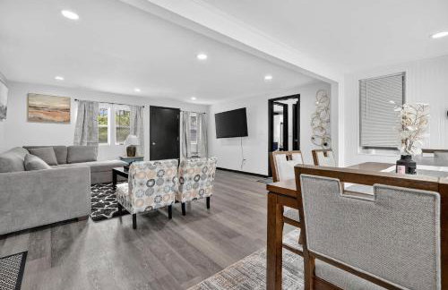 Greenway Getaway-Private Huge outdoor fun, Game,Navy - Foto 29