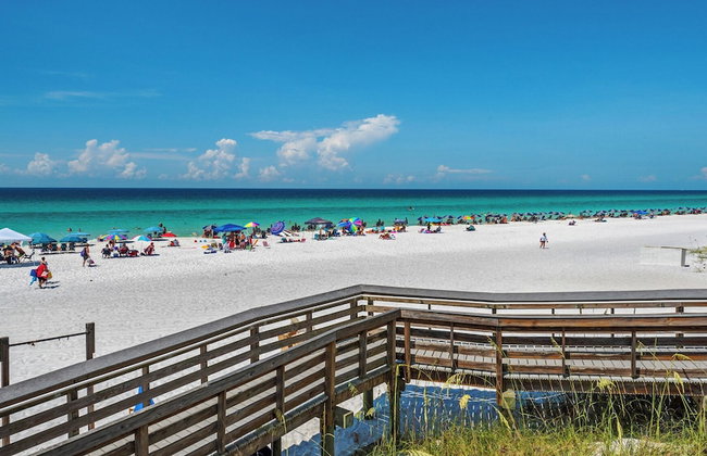 The Salty Dog on 30a: Modern Updates, 1 Minute to the Beach! - Foto 35