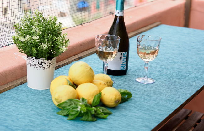 Casa Teresa with AC and Balcony - Foto 12