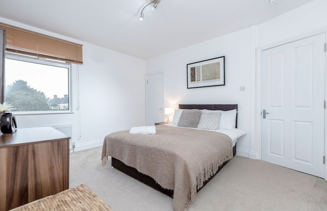 Royal Apartments - Photo 13