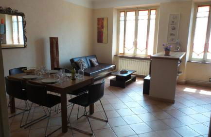 spacieux logement face à la Cité Médievale - Foto 13