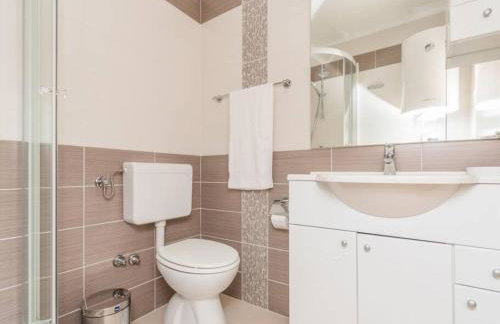 Apartment F-4 Klimno - Foto 17