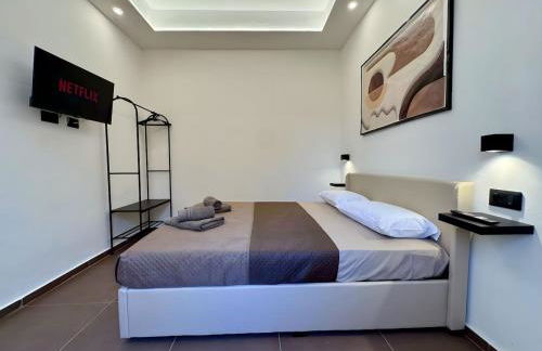 Modern Apartment - 5 Min to Beach & Port - Photo 21