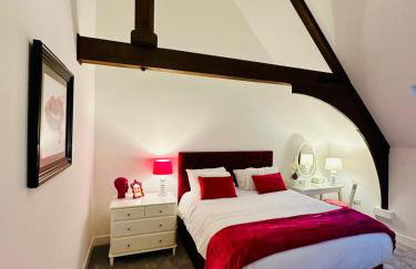 The Bell Tower - Foto 21