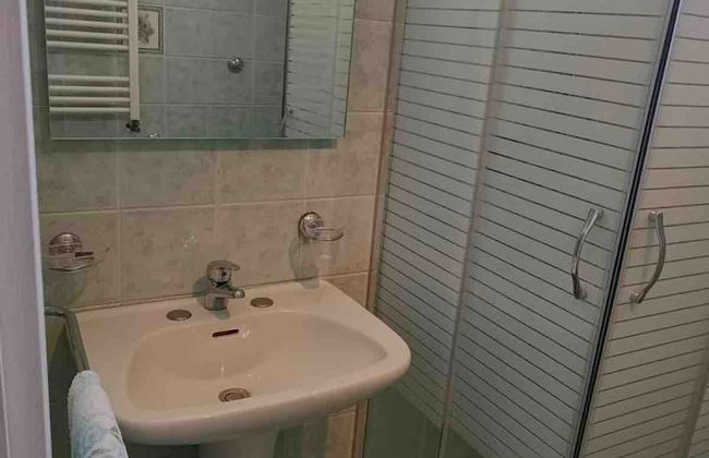 A Refuge Between Green And Blue - Foto 13