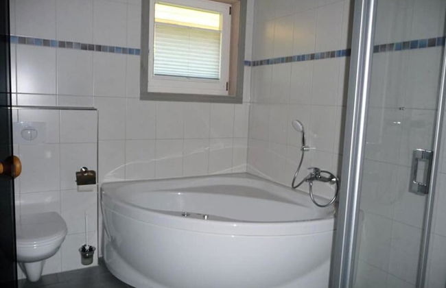 Holiday Home in Granzow Near Minigolf - Photo 10