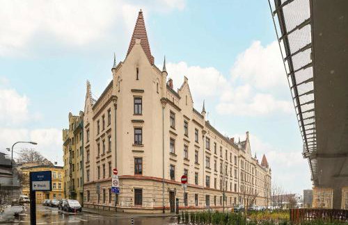 Modern Apartment with Air Conditioning and Terrace near Old Town in Cracow by Noclegi Renters - Foto 35
