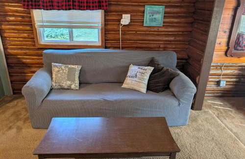 Catalina - Cute and Comfy with AC & Kayaks! - Photo 17