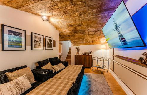 Suite d'Exception sous Voûtes avec Spa & Cinéma - Foto 5