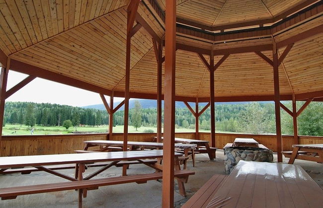 Wells Gray Golf resort and RV park - Foto 43