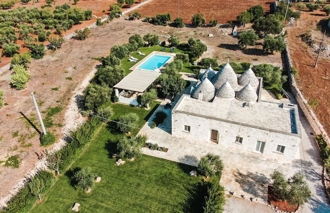 Luxury Trulli Terrarossa With Pool - Photo 16