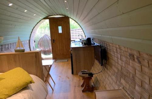 Luxury Pod-Sleeps 2-Hot Tub-Pets-Garden - Foto 9