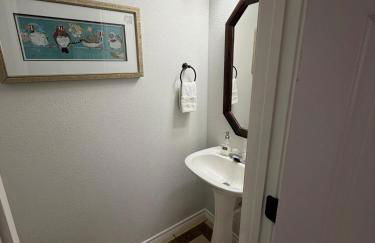 Family Friendly, Relaxing home in Great Location - Foto 9