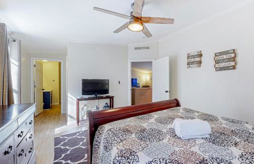 Wildwood by the Lake - Photo 9