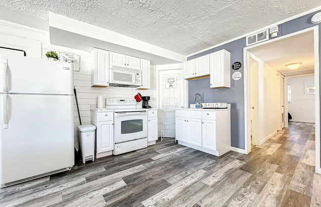 2 Bed Altamonte Springs Apartment Unit #1 - Photo 9