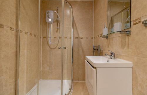 Great offers on Long Stays!! LaLuNa Apartments - Foto 61