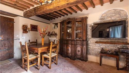 3 Bedroom Cozy Home In Sorana - Foto 3