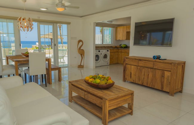 Stunning Ocean View - Photo 14