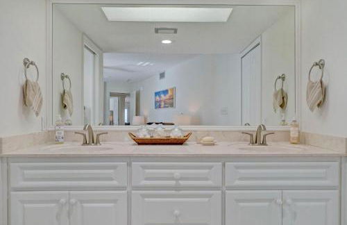 Beachfront Luxury with Spectacular Ocean Views! - Foto 2