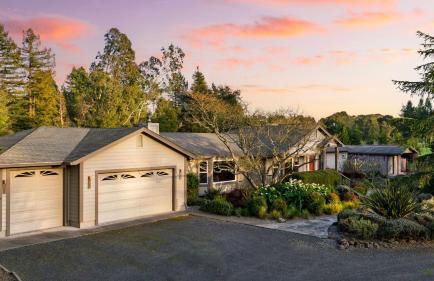 Pool Hot Tub Firepit Game Room Minutes from Sebastopol Russian River Baker Lane Retreat - Foto 32