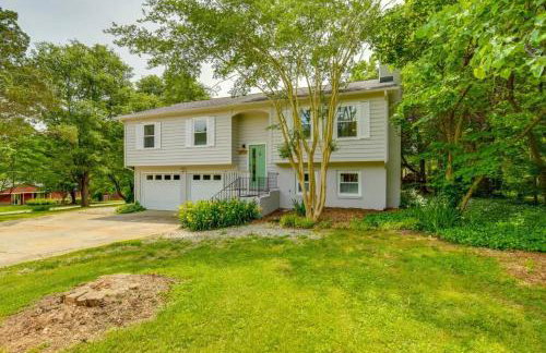 Pet-Friendly Mooresville Escape with Fenced Yard and Lake Access - Foto 12