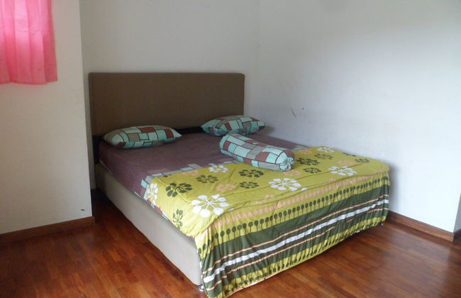 Villa Kota Bunga Happy AA2-11 - Photo 10