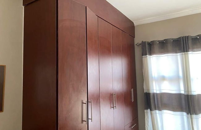 Remarkable 2-bed Apartment in Harare - Photo 9