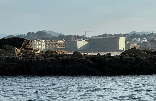 "2 baies, matin, après-midi, coucher de soleil avec un verre de cava - Photo 3