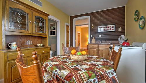 Charming Berger Apt on 42-Acre Farm with Pool Access - Foto 3