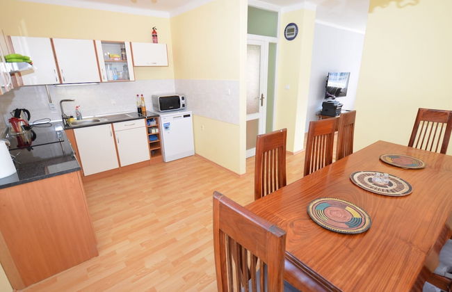 Cozy Apartment in Eastern Bohemia Near Town Center - Foto 7