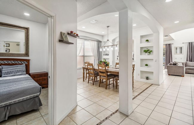 7/6.5 Beautiful Vacation Home With Private Pool, and Much More!! - Foto 75