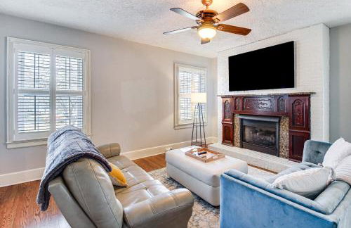 Pool, Patio and Putting Green Manchester Getaway - Foto 1