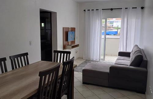 Apto 102 Figueira Parque - Mobiliado 2 quartos - Foto 1