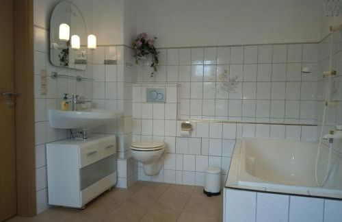 Apartment Wohnung in Hänichen mit Garten by Interhome - Foto 15