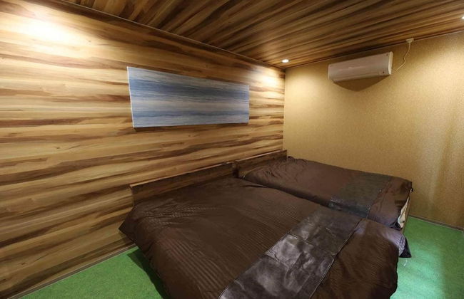 The Beehive Otaru - Photo 18