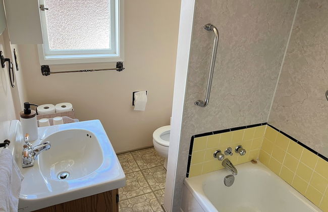 Romantic Getaway Near the Heart of Vancouver - Foto 7