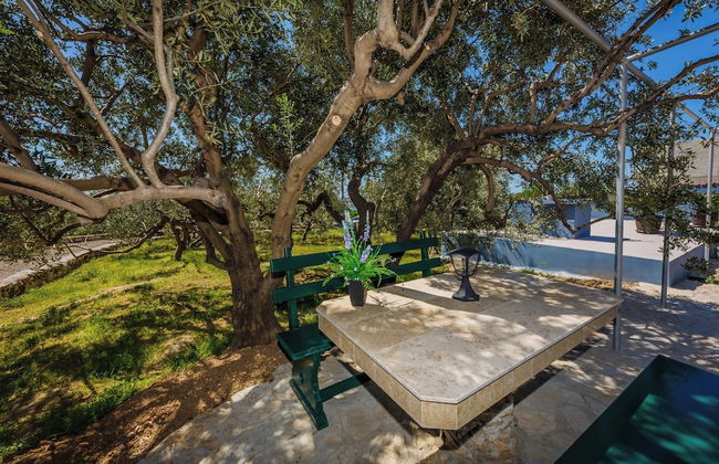 Luxury villa complex Pendolino with heated pool and jacuzzi - Foto 46