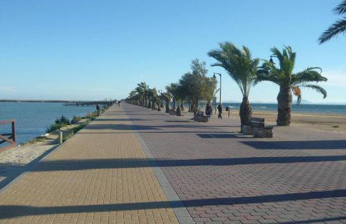 Piso en primera línea con wifi y vistas al mar - Photo 16