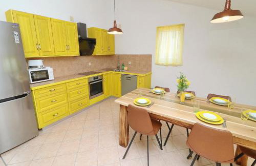 Apartments Villa Michele-Three Bedroom Apartment with Partial Sea View Grejp - Photo 9