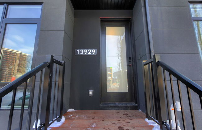 New Luxury Townhome 29 - Photo 73