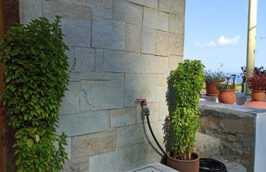 Μπαλκόνι του Αιγαίου father's house in Kimi - Photo 23