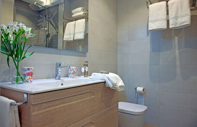 Feelathome Madrid Suites Apartments - Foto 52